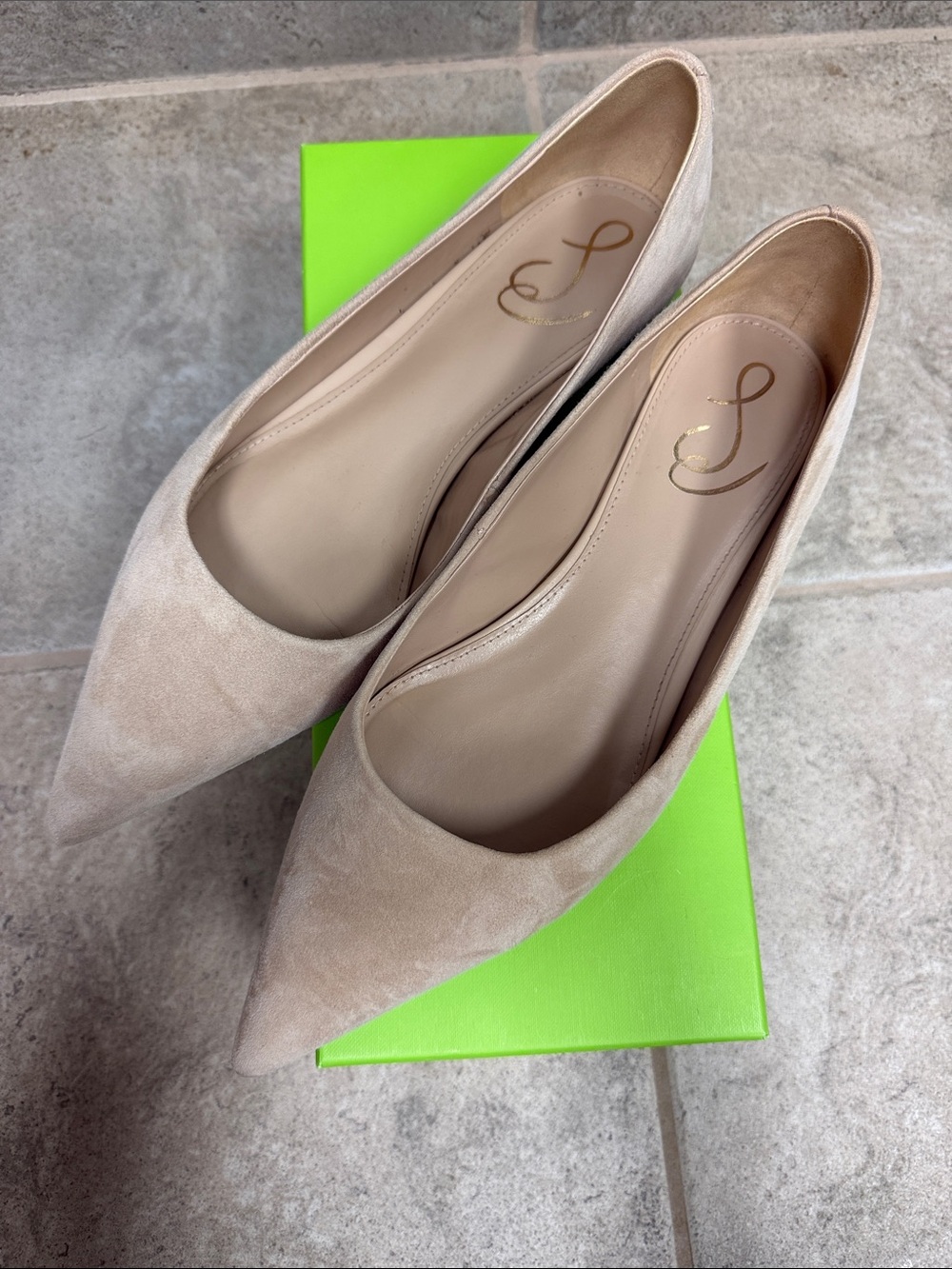 Sam Edelman Wanda Pointed Suede Flats in Light Beige Cappuccino
